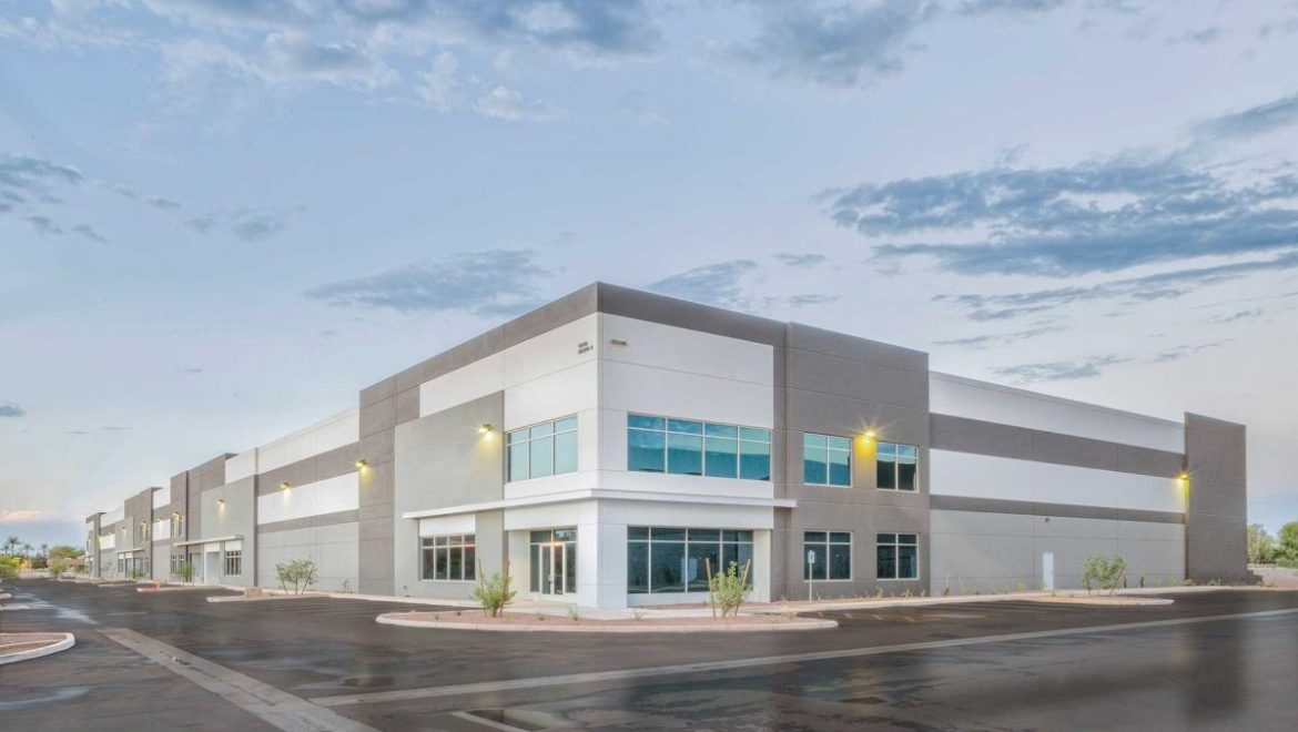 AZ60 Distribution Center